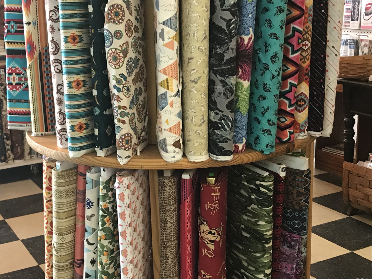 Painted Desert Quilts Holbrook, Arizona - North American Shop Hop
